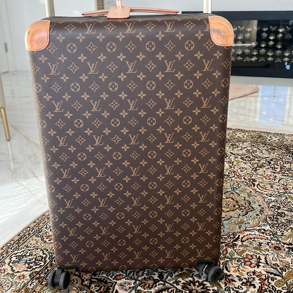 Louis Vuitton Horizon 70